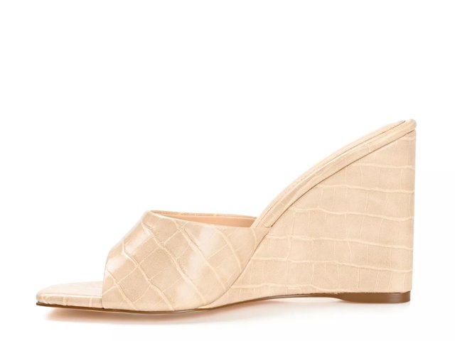 Vivvy Wedge Sandal