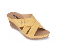 Dorty Wedge Sandal Yellow view