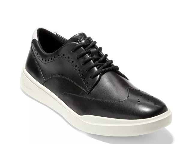 Grand Crosscourt Wingtip Sneaker