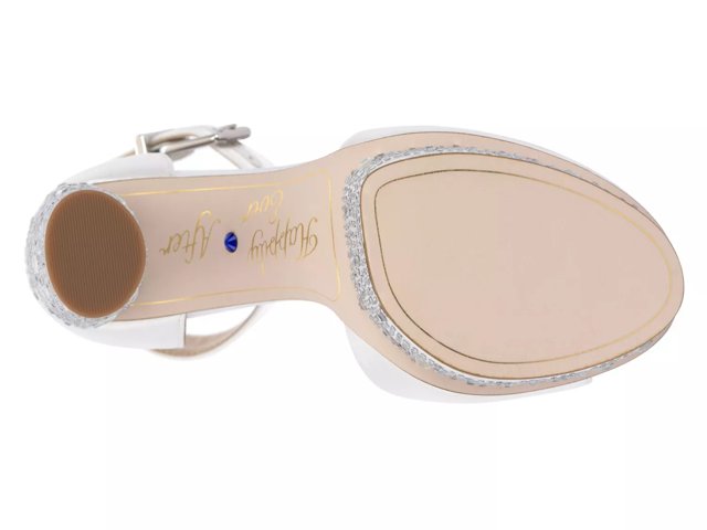 Everyn Platform Sandal