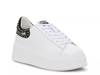 Move Sneaker White/Black view