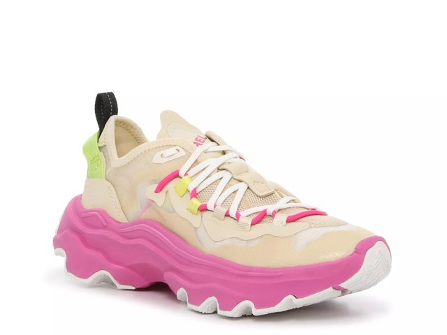 Kinetic Breakthru Tech Sneaker - Women's