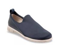 Ultima Slip-On Sneaker Navy view