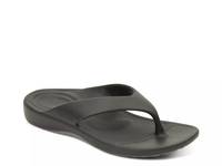 Maui Sandal Black view