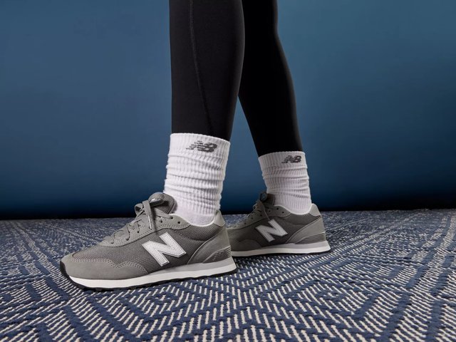 New Balance 515 v3 Sneaker - Women display picture 3