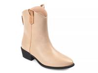 Novva Bootie Beige view