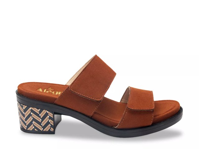 Tia Sandal
