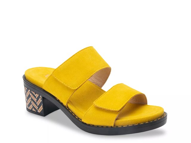 Tia Sandal
