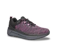 Ultra Sneaker - Women's Black view