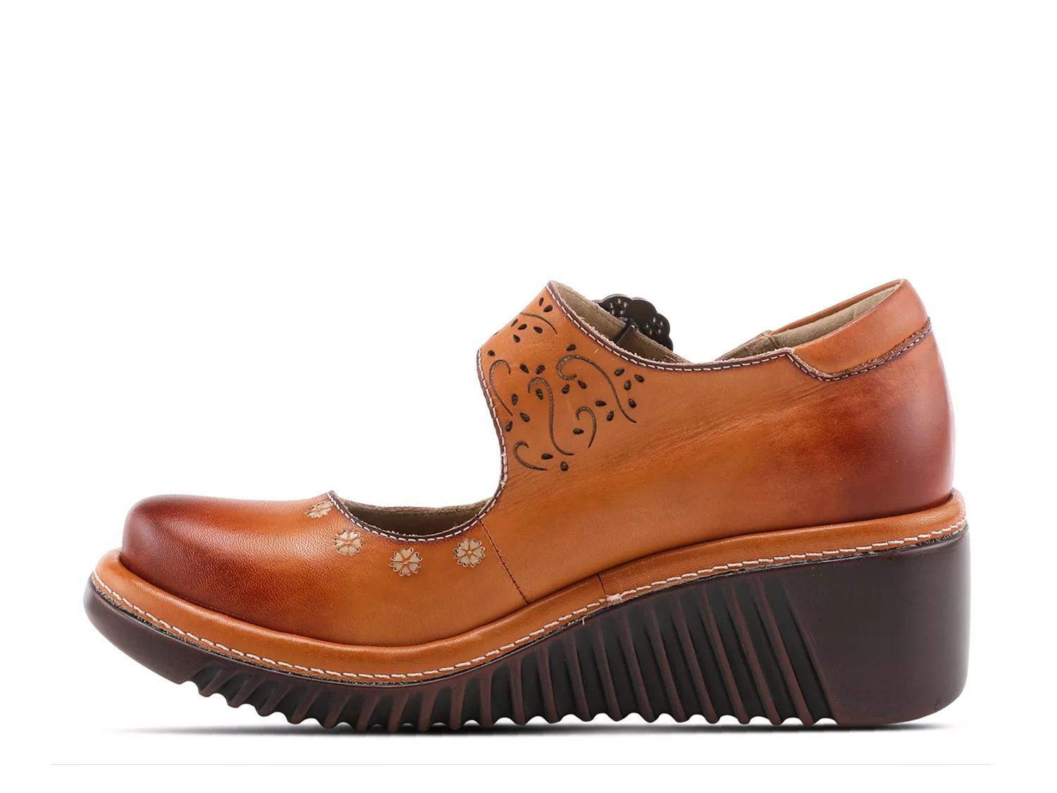 Footlight Mary Jane Pump