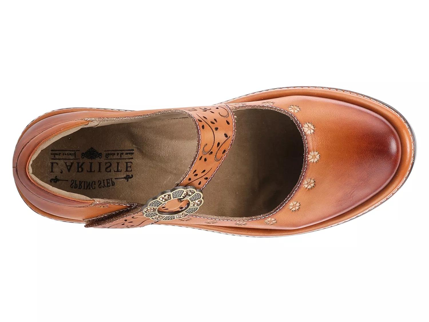 Footlight Mary Jane Pump