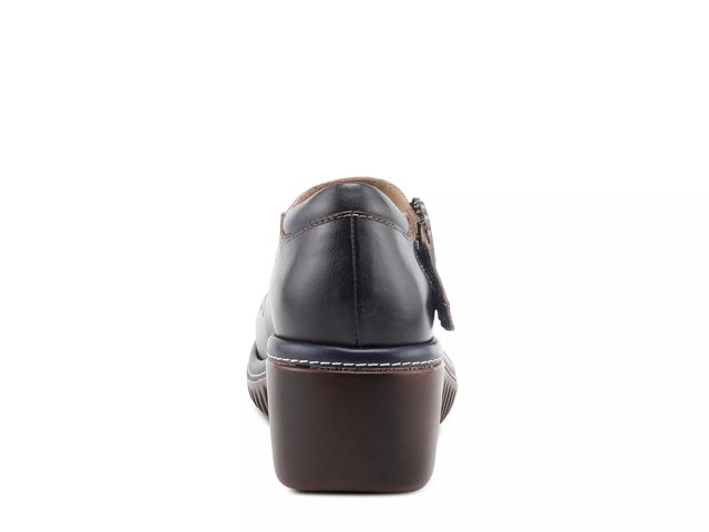 Footlight Mary Jane Pump