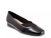 Viana Slip-On Black view
