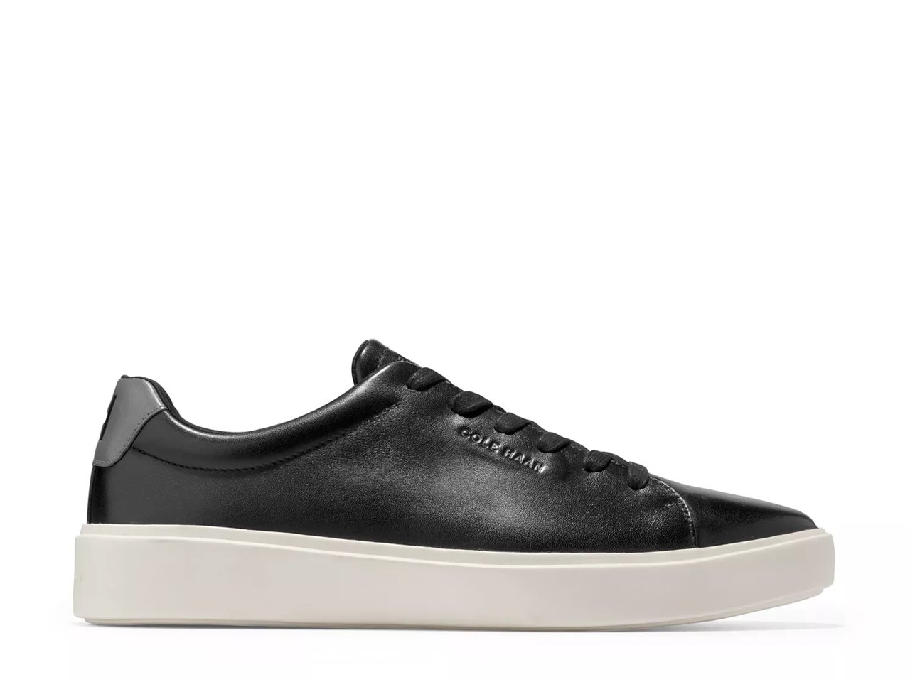 Grand Crosscourt Traveler Sneaker
