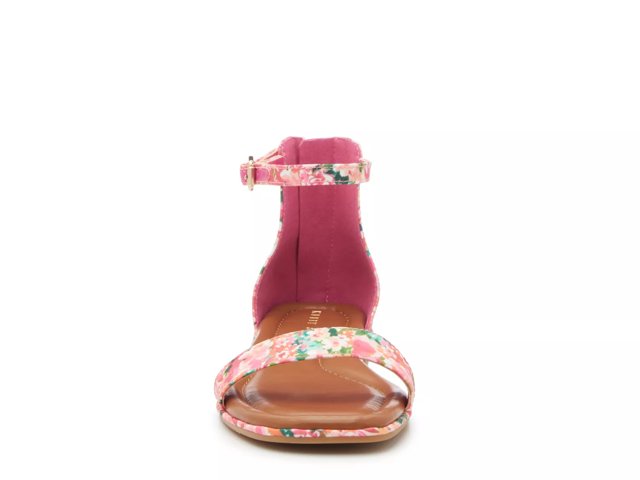 Nymie Sandal