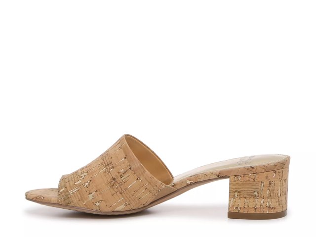 Naia Sandal