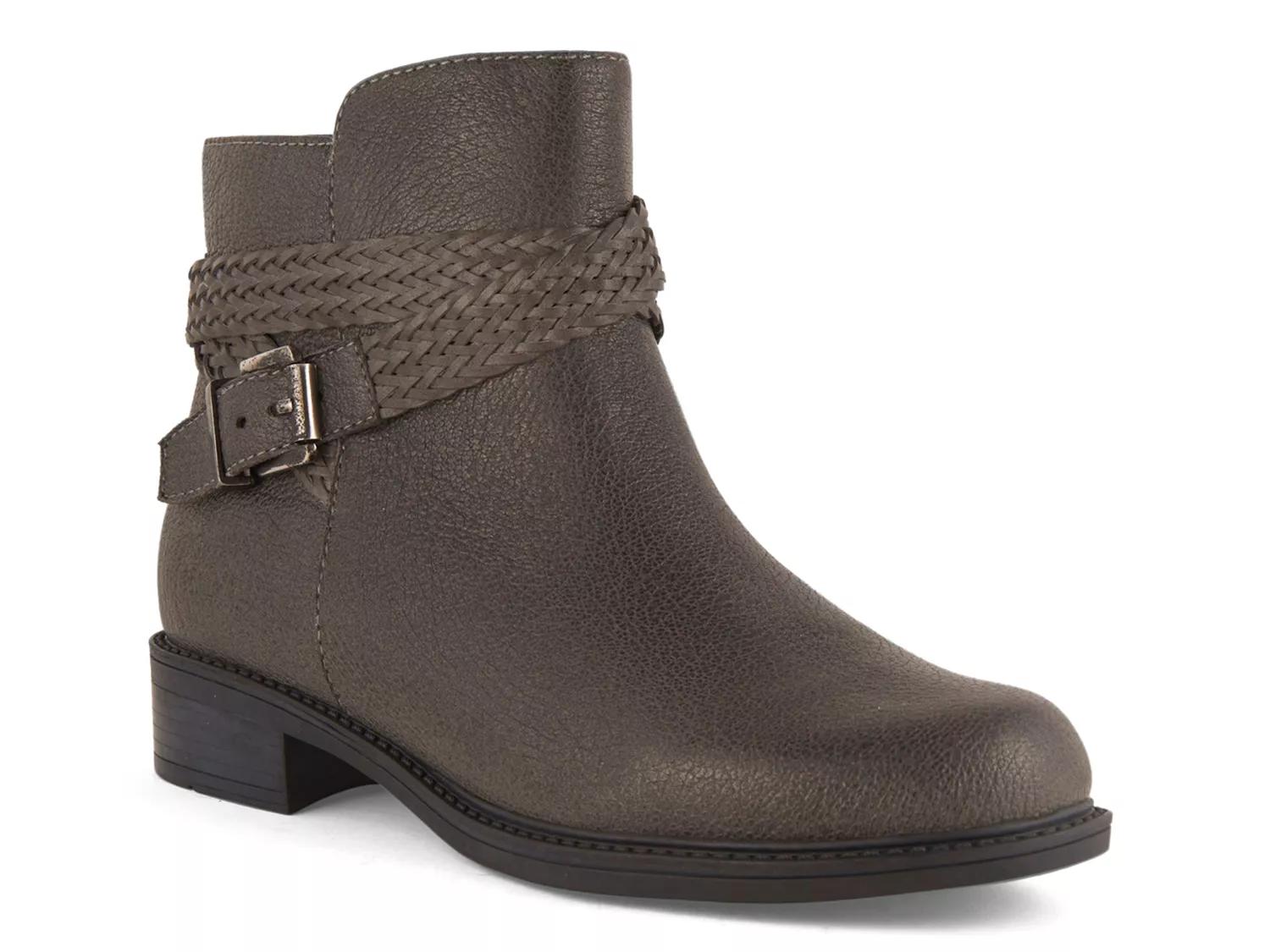 Sevi Bootie - image 2
