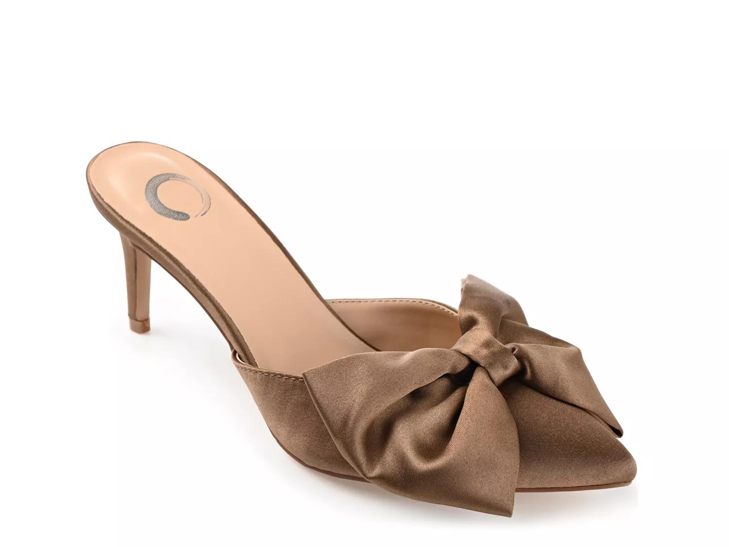 Tiarra Pump - image 5