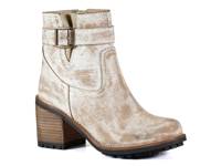 Craze Hot Boot White Suede view