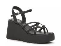 Vibrant Wedge Sandal Black view