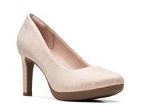 Ambyr Joy Pump Gold Metallic view