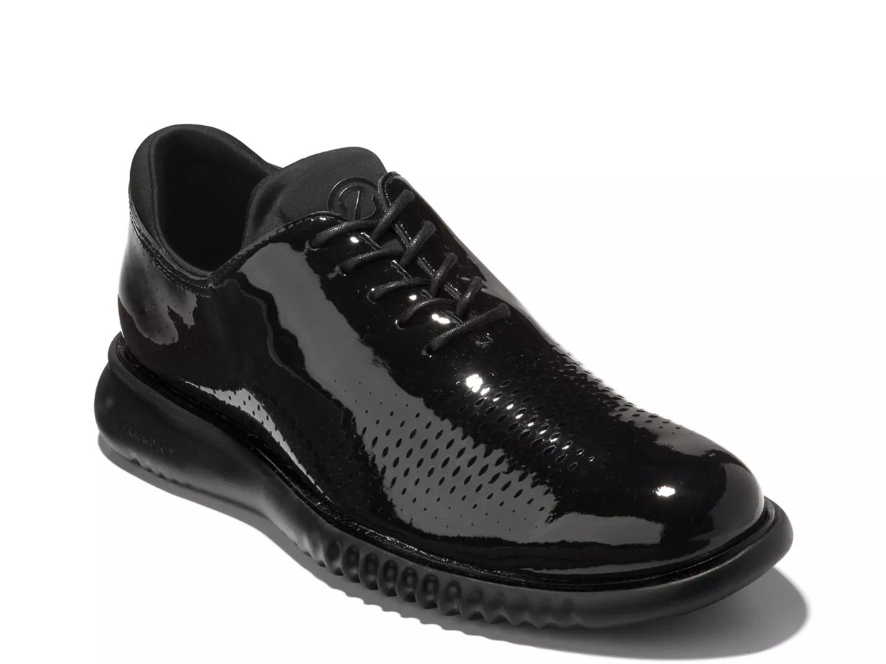 ZEROGRAND Laser Wingtip Oxford