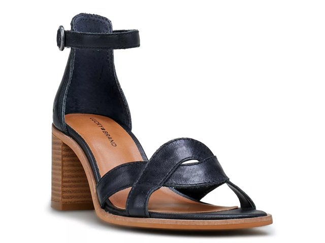 Sarwa Sandal
