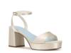 Pendreya Platform Sandal Off White view