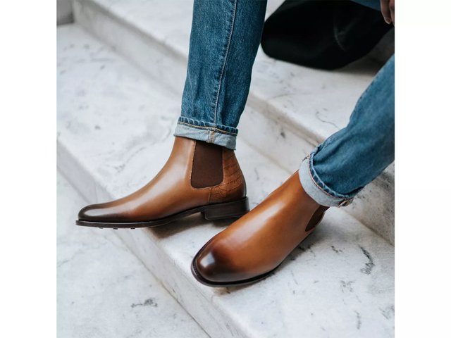 TAFT Hiro Chelsea Boot - Free Shipping | DSW