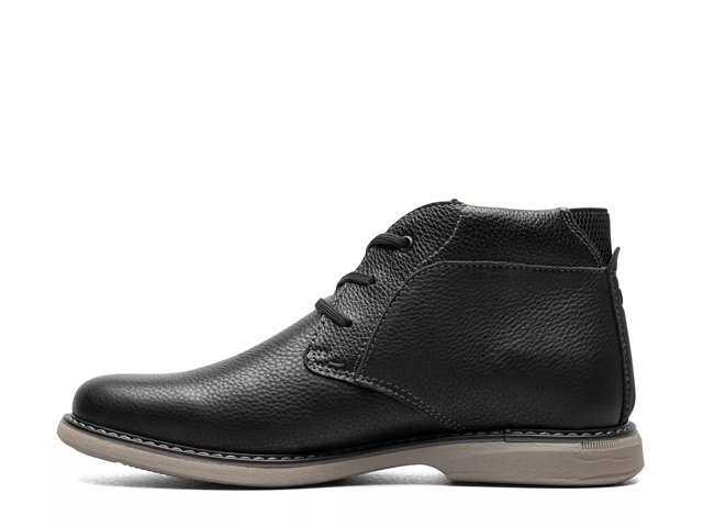 Otto Plain Toe Chukka Boot