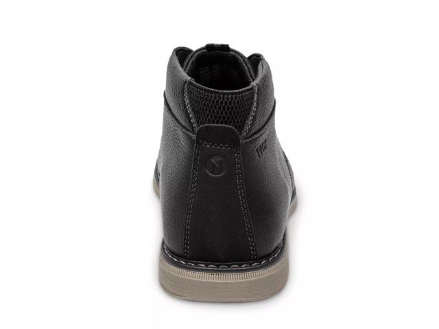 Otto Plain Toe Chukka Boot