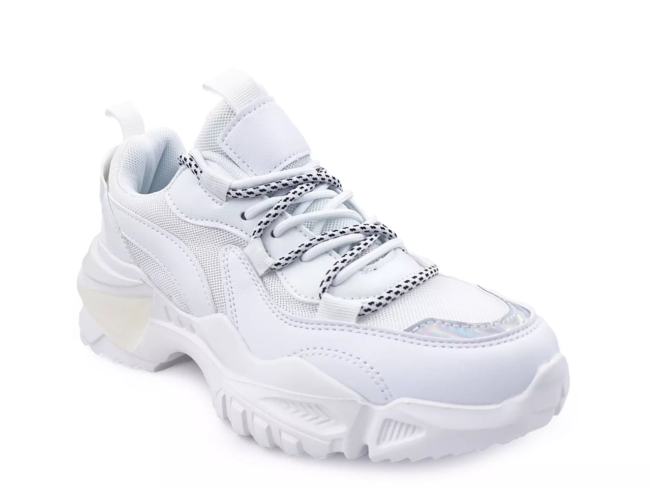 Nova Sneaker