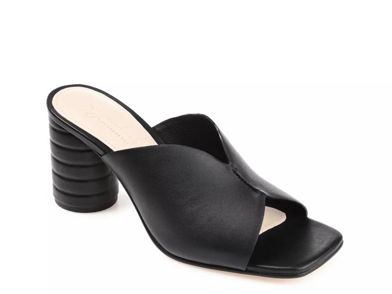 Karah Sandal