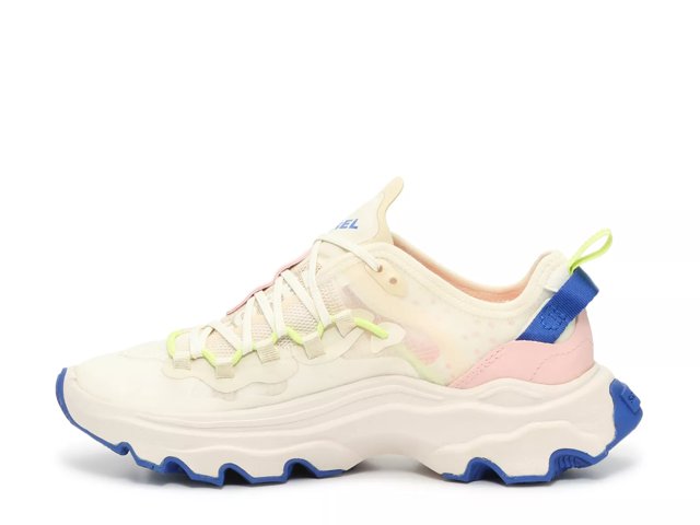 Kinetic Breakthru Tech Sneaker - Women's