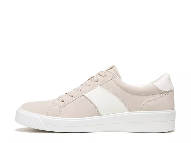 Viv Classic Sneaker - Women's