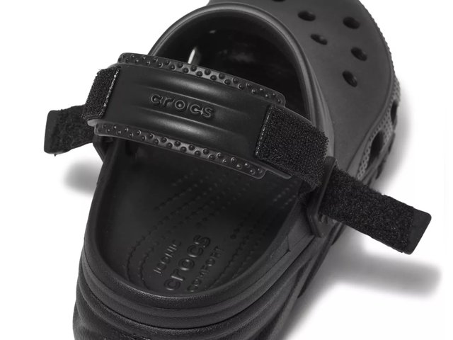 Crocs Duet Max II Clog Platform Sandals Clog Black Mens 8 Womens 10 Crocs Duet Max II Clog - Men main image 4