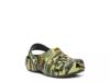 Classic Graphic Clog - Kids' Green/Black Geometric Camouflage view