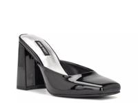 Yogi Mule Pump Black view