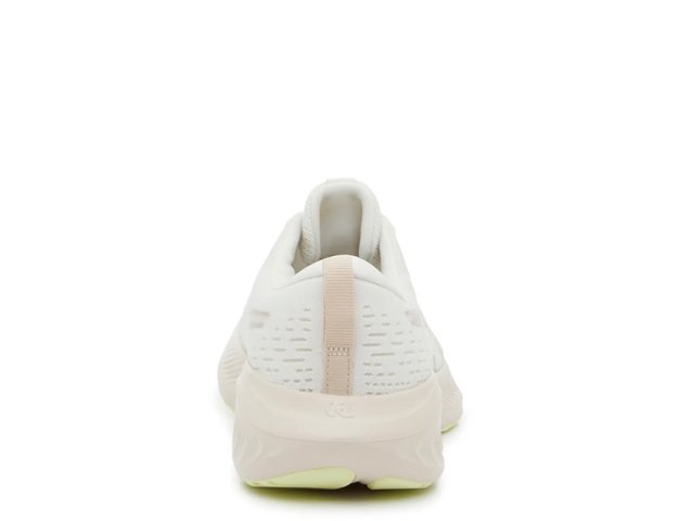 GEL-Excite 10 Running Shoe - Women's