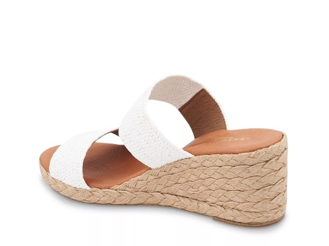 Nori Wedge Sandal