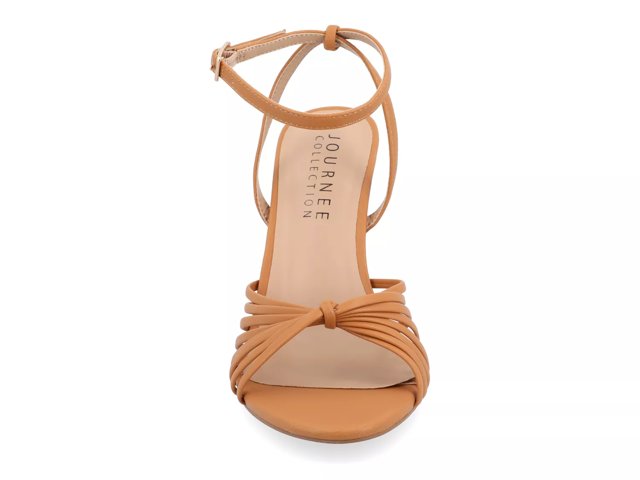 Vanita Sandal