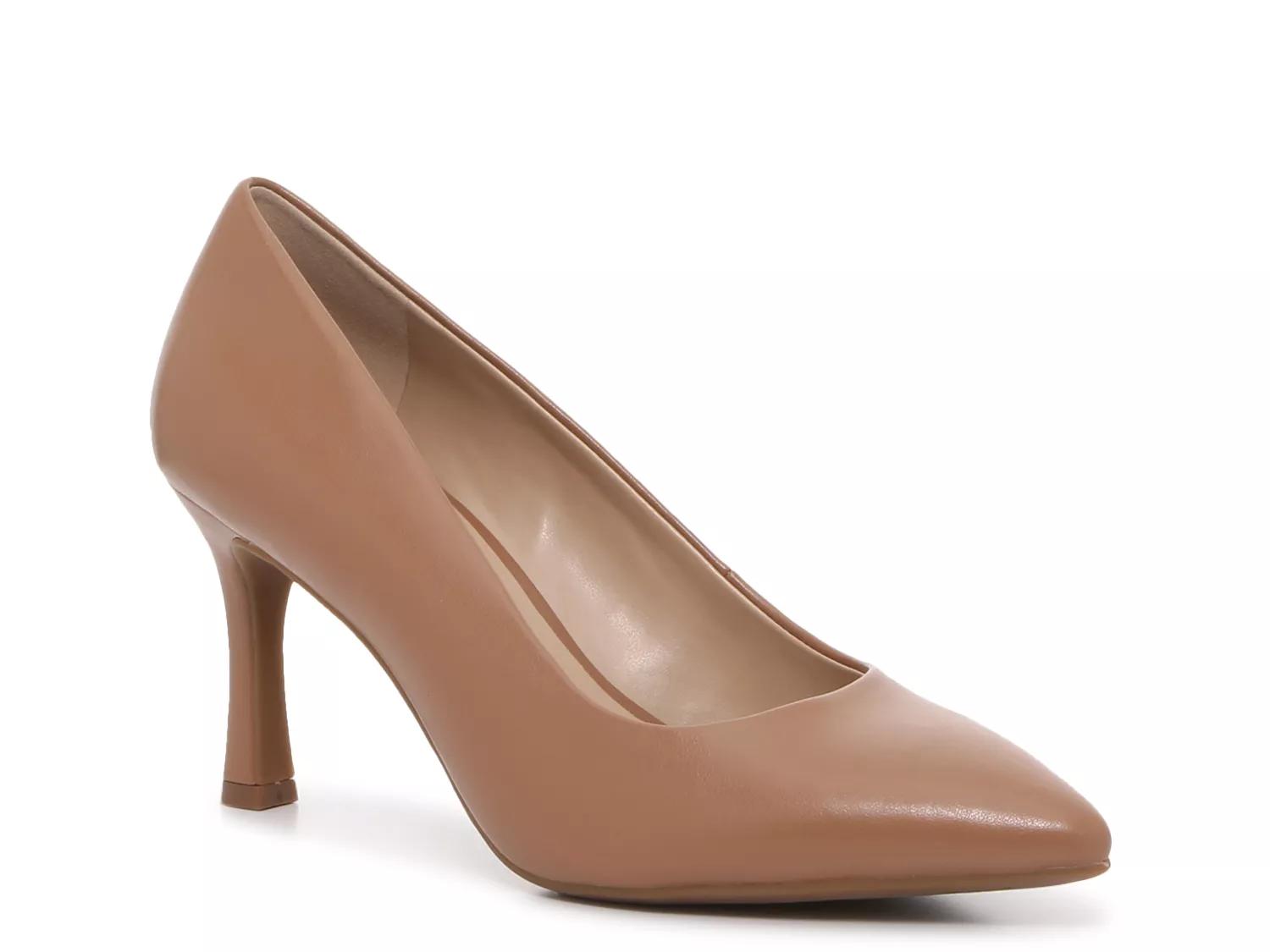 Emmie Pump - image 2