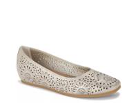 Chika Slip-On Champagne view