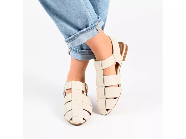 Cailinna Fisherman Sandal