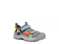 Outflow Universal Sneaker - Kids' Grey view