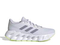 Switch Run Running Shoe - Women's White/Purple view