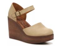 Alyson Wedge Pump Off White view
