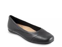 Sasha Flat Black view
