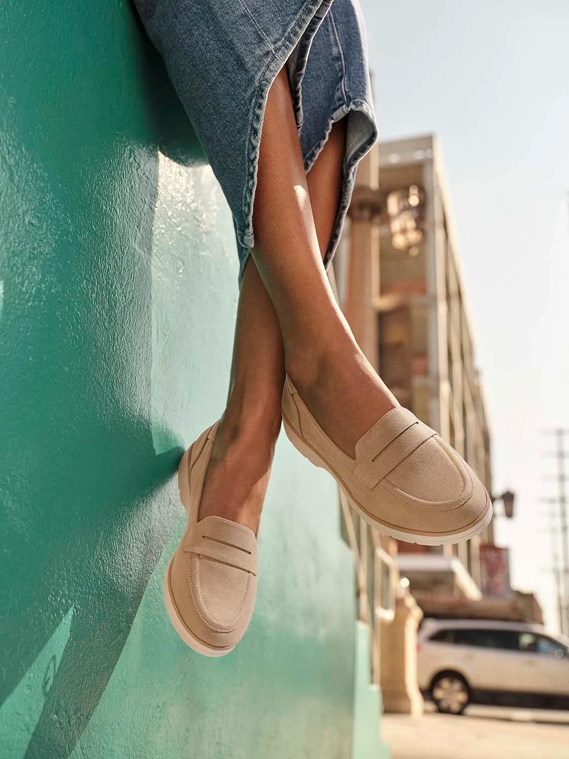 Nice Day Penny Loafer