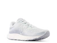 520 V8 Running Shoe - Women's Light Blue view